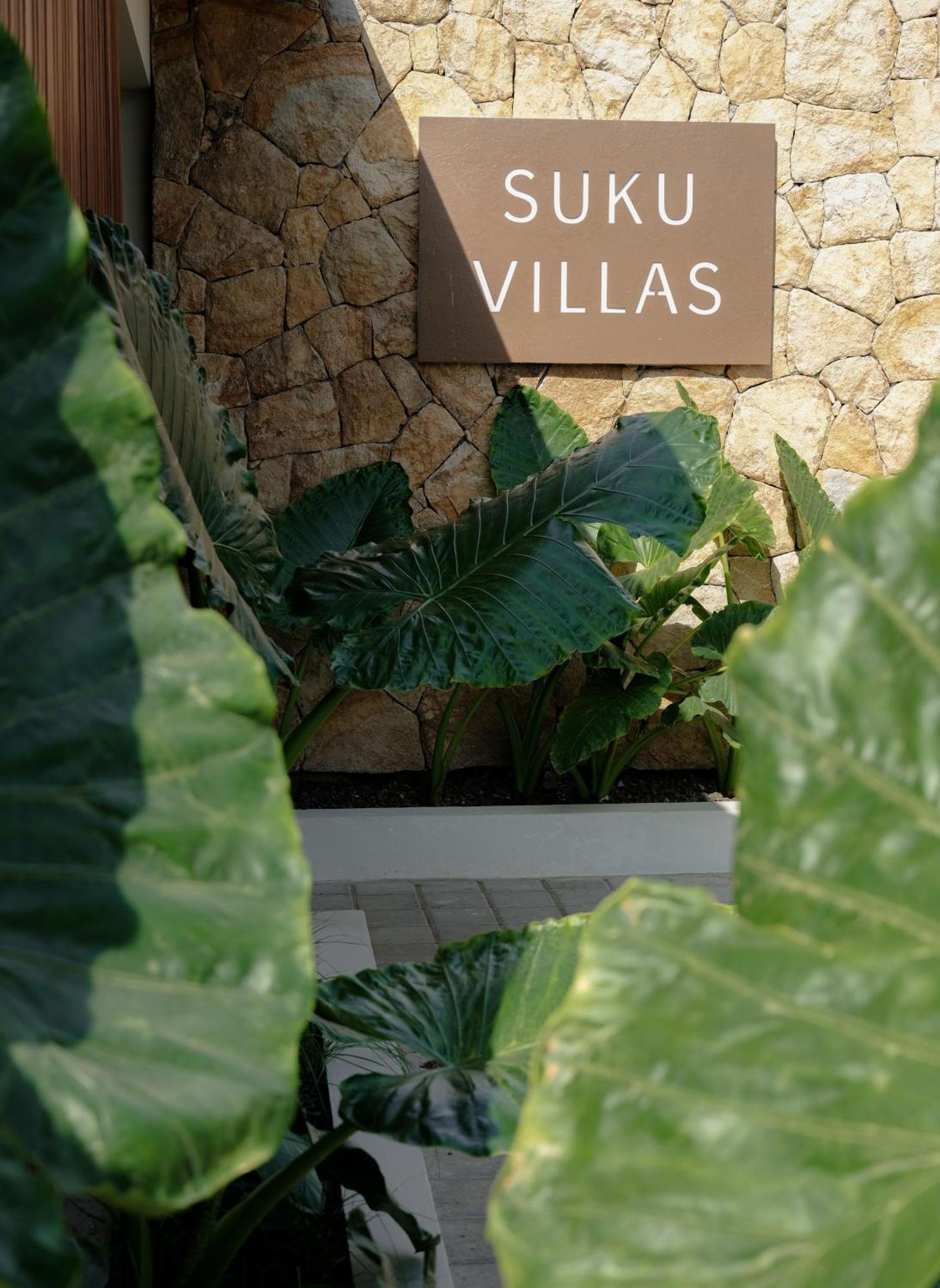 Suku Lifestyle Hotel & Villas Selong Belanak Exterior foto